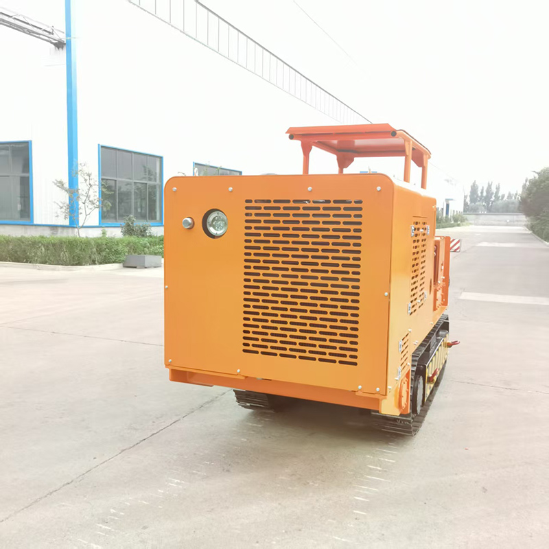 Carregador de rochas de grande porte com descarga lateral