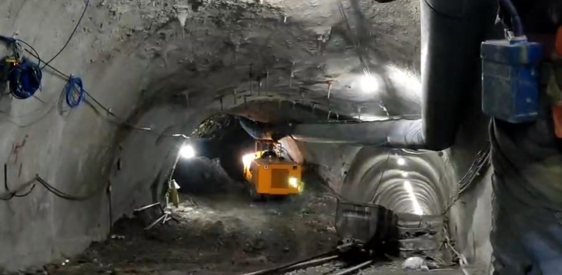 Máy xúc lật Diesel Side Dump