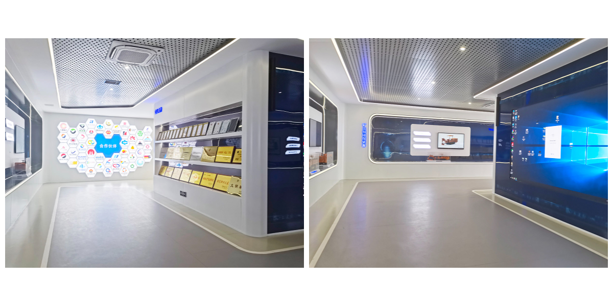 Chargeur de roches à déchargement latéral 60.jpg